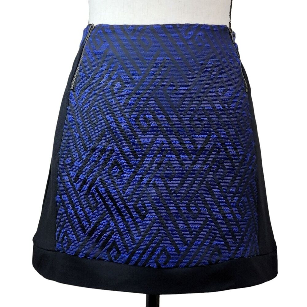ASTR Blue‎ & Black Mini Skirt Womens Sz M Geometric A Line Zipper Knit Stretch